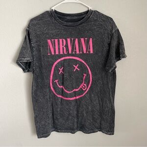 Nirvana Pink Smiley Face Tee Black Graphic Band Shirt Women’s M 90s Grunge